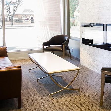 Executive Suites By Roseman - Alura YYC Buitenkant foto