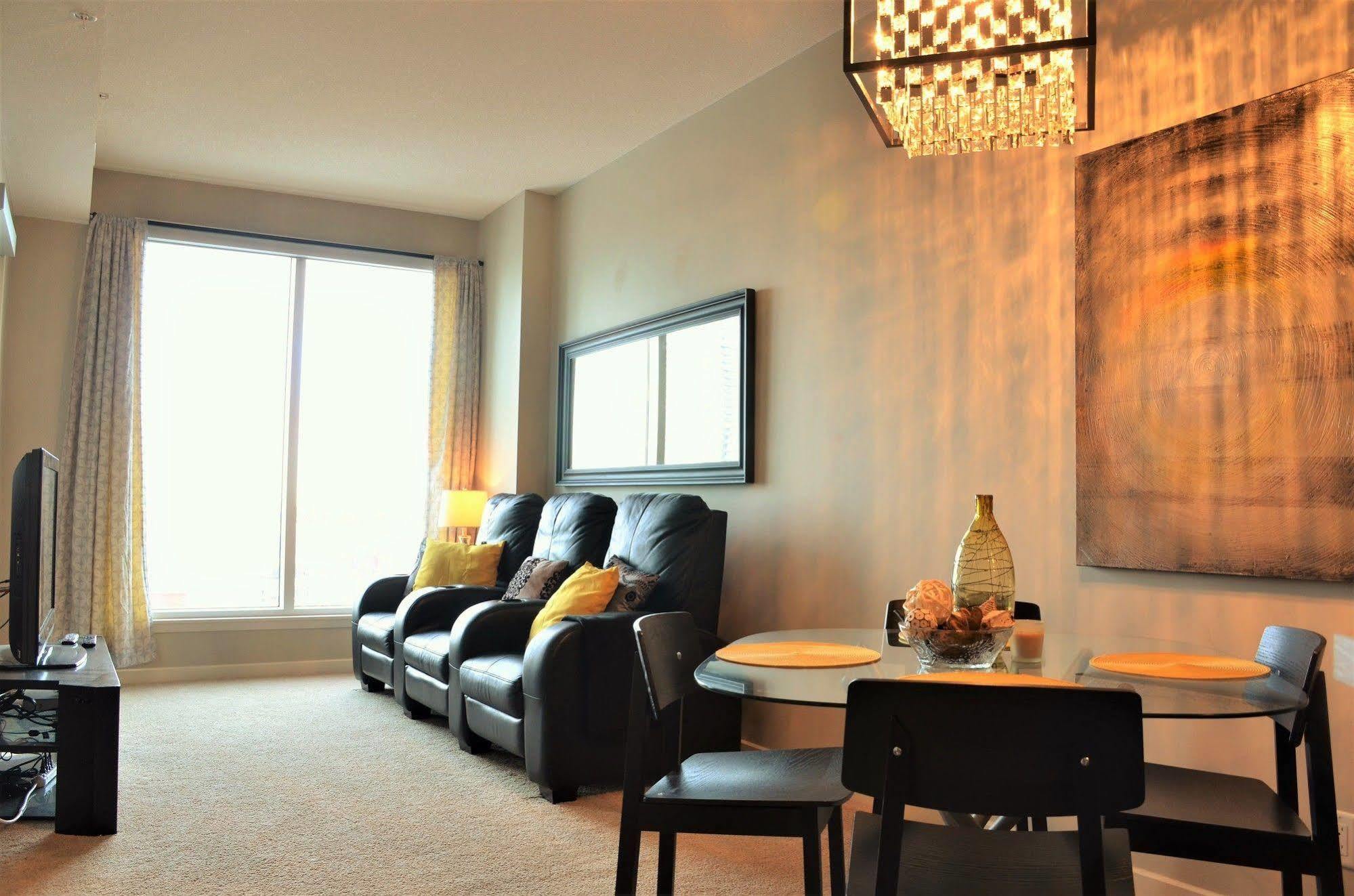Executive Suites By Roseman - Alura YYC Buitenkant foto